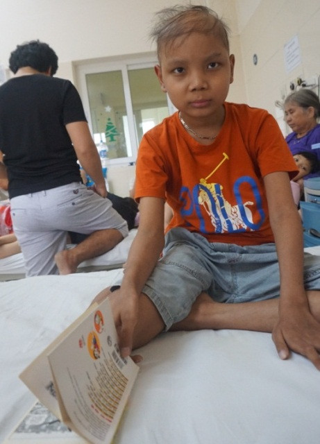 Bé Nguyễn Đăng Dương: “Em chỉ thích đọc truyện tranh” Bé Nguyễn Đăng Dương: “Em chỉ thích đọc truyện tranh”