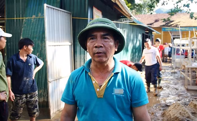 Thầy Nguyễn Đình Nhung – Hiệu trưởng Trường PT DTNT THCS Con Cuông