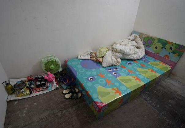 Bỏ nhà đi 28 năm quay lại bỗng chốc giàu có nhưng người đàn ông mất đi thứ quý giá nhất ảnh 3 Bỏ nhà đi 28 năm quay lại bỗng chốc giàu có nhưng người đàn ông mất đi thứ quý giá nhất 3