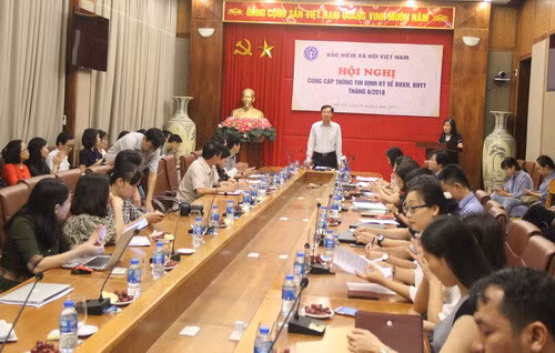 Bảo hiểm xã hội Việt Nam cung cấp thông tin định kỳ về BHXH, BHYT tháng 8/2018