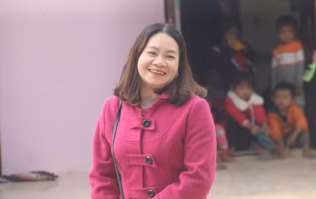 Cô giáo Vân Kiều tự nguyện hiến đất xây trường mầm non - 4