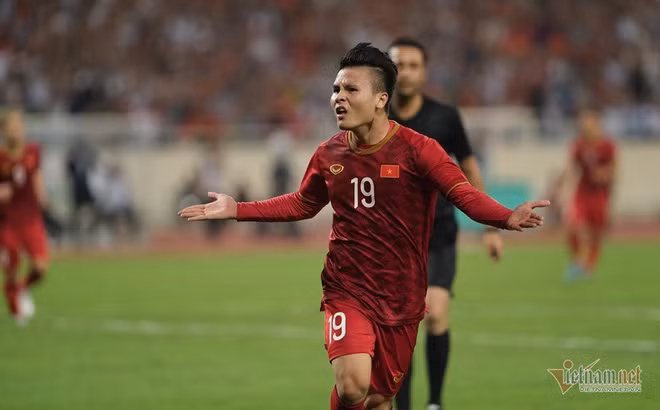 Tuyển Việt Nam đấu Indonesia: Thầy Park, phải khác đi mới được!