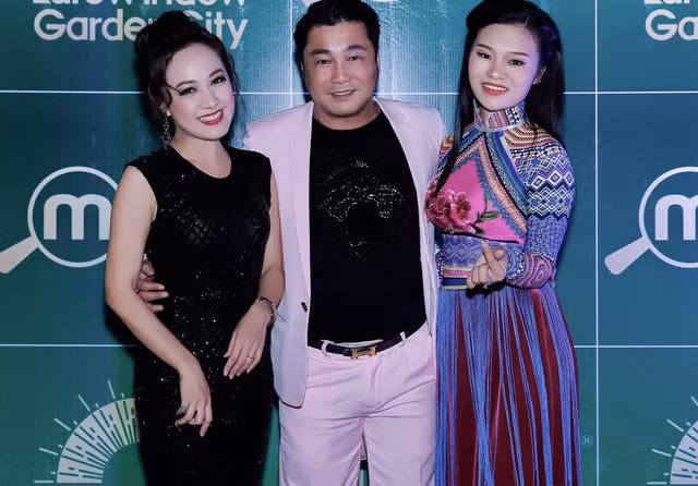 Hoài Anh và Lý Hùng hội ngộ trong một sự kiện sau nhiều năm hợp tác trong phim.