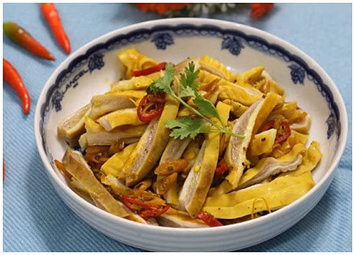 Trổ tài làm món dạ dày hấp sả, lá chanh đãi cả nhà - Hình 1