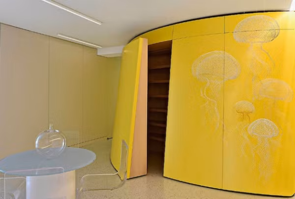 Ấn tượng căn nhà sử dụng màu sắc để phân biệt các phòng 10