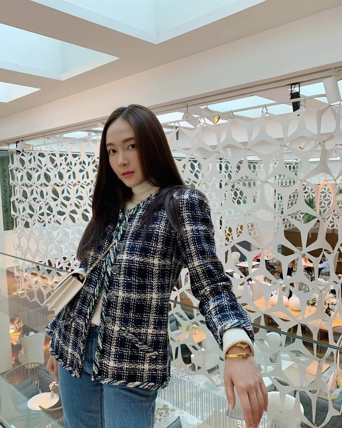 5 chiếc áo khoác mùa đông chỉ cần mặc là đẹp ảnh 9  Muốn thật sành điệu trong mùa đông bạn chỉ cần có đủ 4 chiếc áo khoác sau