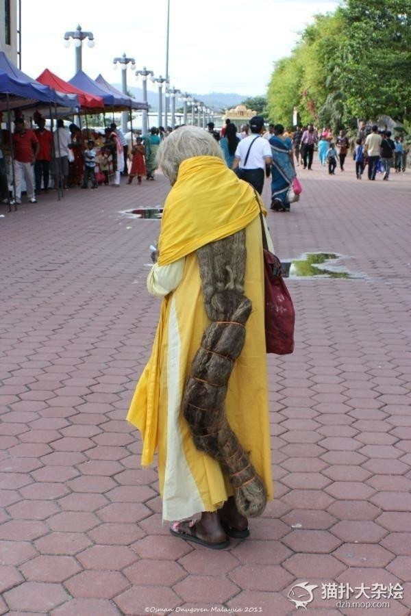 “Hoảng hốt” với những mái tóc 10 năm chưa hề cắt gội ảnh 3 “Hoảng hốt” với những mái tóc 10 năm chưa hề cắt gội ảnh 3