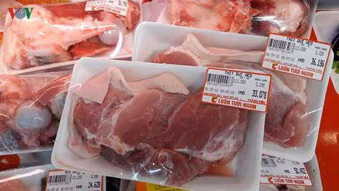 Không loại trừ có tình trạng các cơ sở chăn nuôi đang “cố tình” găm hàng nhằm đẩy giá.