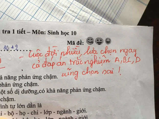 Lời nhận xét hài hước, mặn mòi của cô giáo dạy Sinh học.