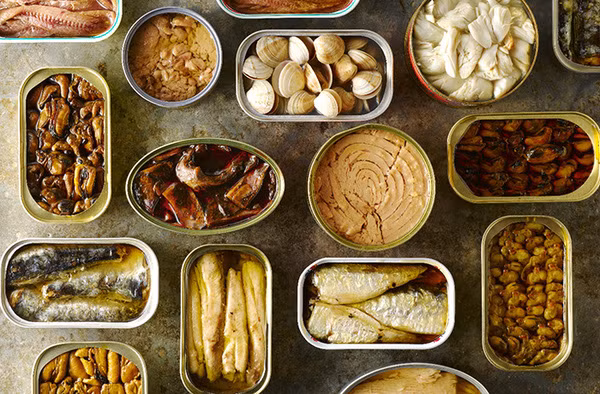 Điều gì xảy ra với cơ thể nếu thường xuyên ăn đồ hộp?