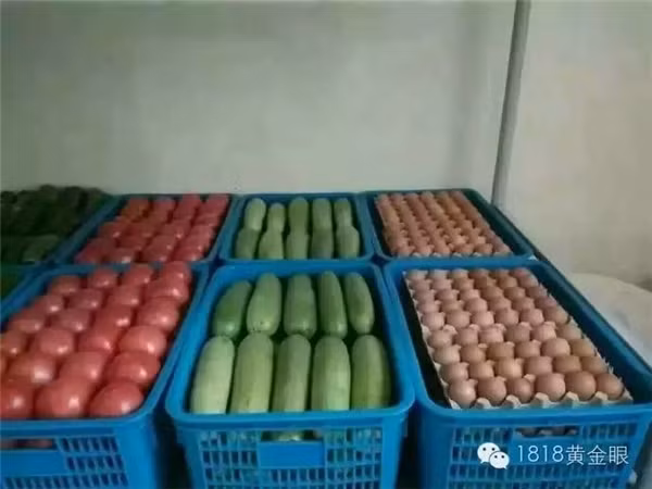 Hoa mắt với những “thánh xếp đồ” có tâm nhất trong siêu thị ảnh 17