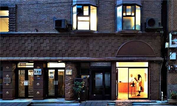 Kể từ tháng Năm cho đến nay, cửa hiệu đã bán được hơn 2.000 quyển sách. (Ảnh: Internet) Kể từ tháng Năm cho đến nay, cửa hiệu đã bán được hơn 2.000 quyển sách. (Ảnh: Internet)