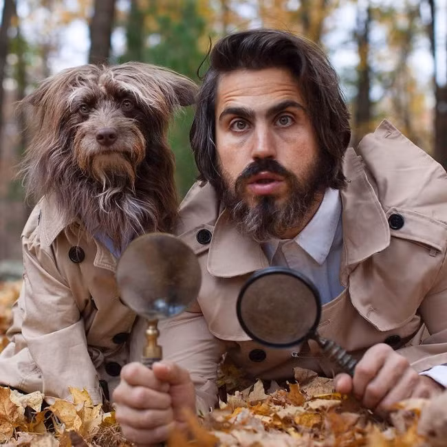 Cách đây 2 năm, Topher từng phải trải qua giai đoạn khó khăn. Mọi thứ khi ấy quá u tối, anh cũng không có nhiều bạn bè ở bên quan tâm, chăm sóc.