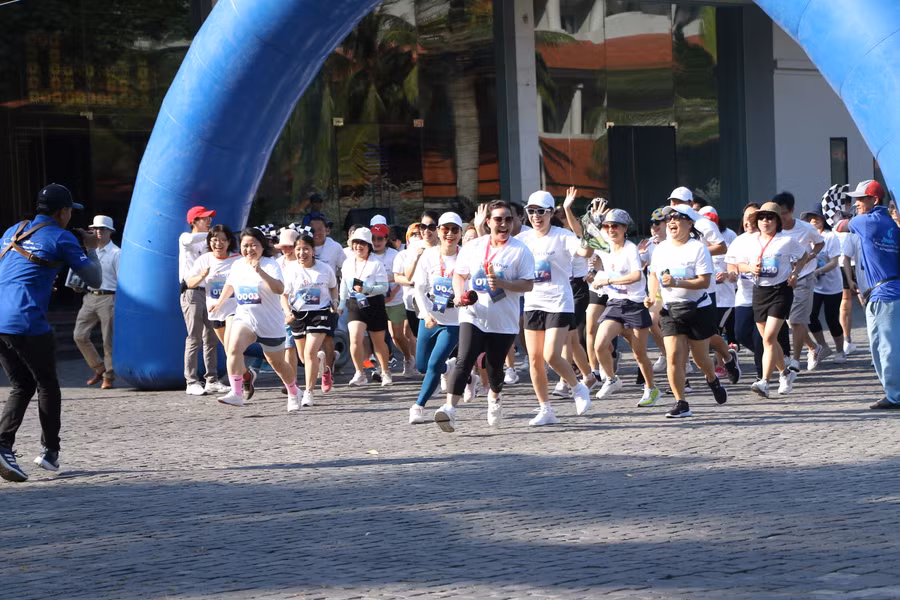 Quãng đường mà các vận động viên cần chinh phục dài khoảng 3,6km. Quãng đường mà các vận động viên cần chinh phục dài khoảng 3,6km.