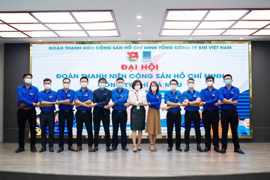 Tinh thần đoàn kết được truyền lửa cho thế hệ trẻ PV GAS Tinh thần đoàn kết được truyền lửa cho thế hệ trẻ PV GAS