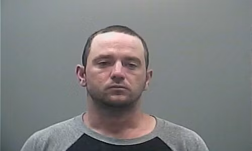Tên trộm Tyler Love. Ảnh: Limestone County Public Jail.