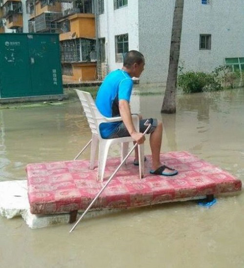 Cách di chuyển khi mùa nước nổi. Cách di chuyển khi mùa nước nổi.