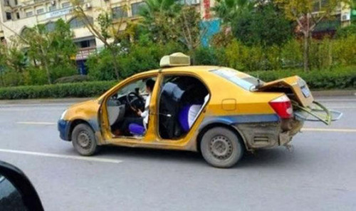 Siêu xe không cần cửa. Siêu xe không cần cửa.