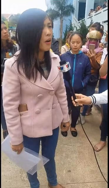 Một giáo viên bức xúc gửi lời cầu cứu đến phóng viên các báo Một giáo viên bức xúc gửi lời cầu cứu đến phóng viên các báo