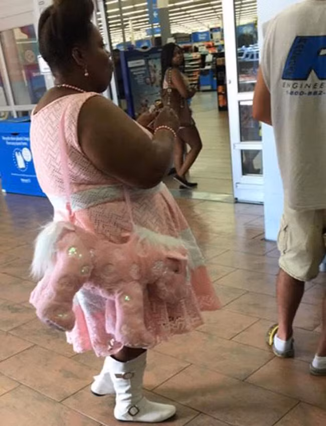 bat gap nhung con nguoi "sieu di" xuat hien trong sieu thi hinh anh 15