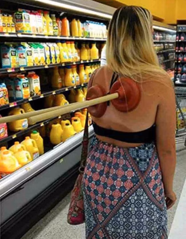 bat gap nhung con nguoi "sieu di" xuat hien trong sieu thi hinh anh 3