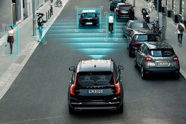 Phanh khẩn cấp tự động AEB giúp ngăn ngừa tai nạn thế nào? Phanh khẩn cấp tự động AEB giúp ngăn ngừa tai nạn thế nào? ảnh 1