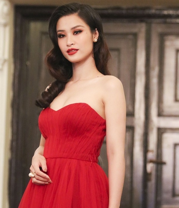 Nhan sắc không tuổi của dàn nữ thần thế hệ 8x trong showbiz Việt