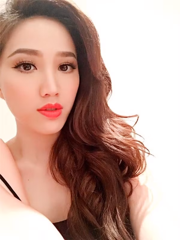 Nhan sắc không tuổi của dàn nữ thần thế hệ 8x trong showbiz Việt