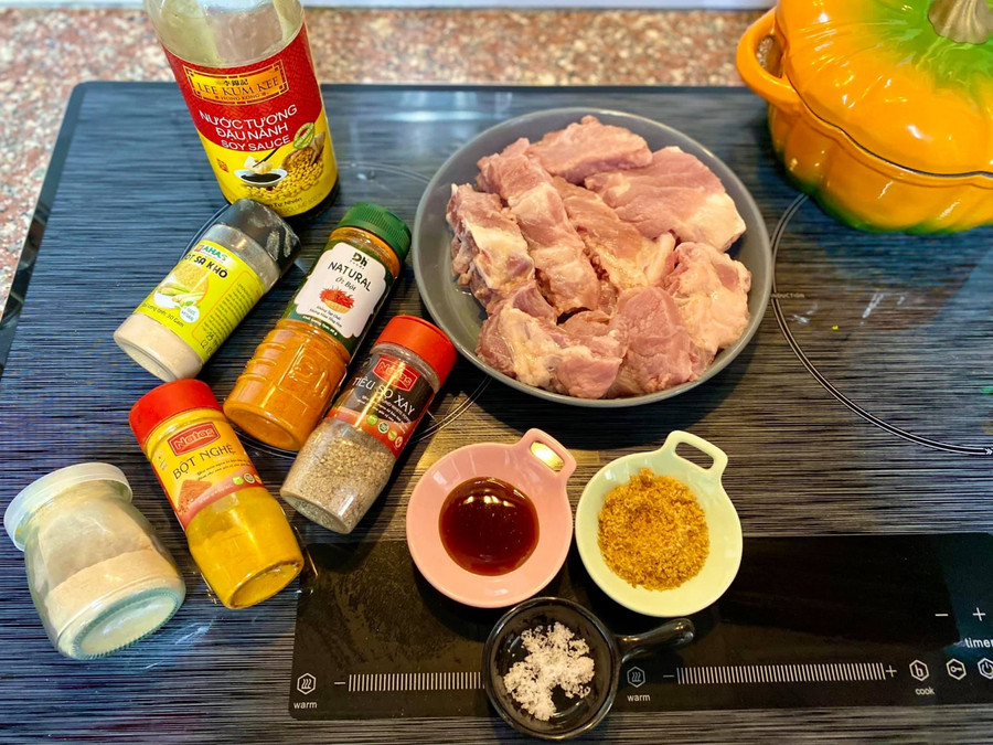 Cho thêm thứ này vào ướp sườn nướng đảm bảo thơm mềm, ai cũng tấm tắc khen ảnh 1