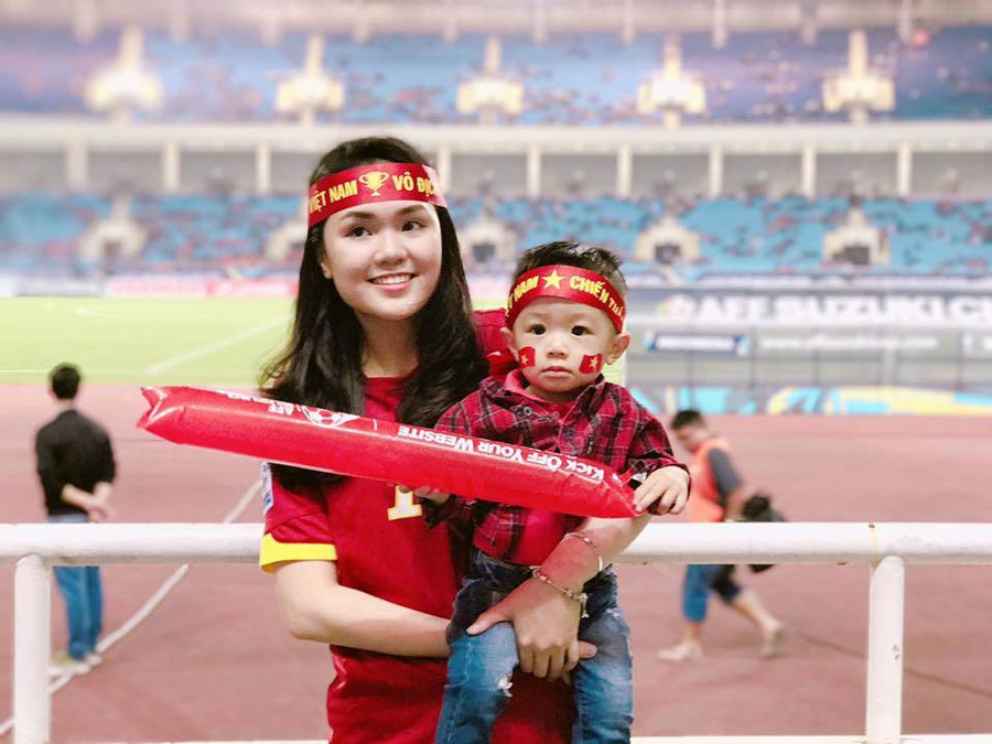 Gia thế ít biết về bạn gái xinh đẹp, học cực giỏi của hậu vệ Đỗ Duy Mạnh ảnh 5