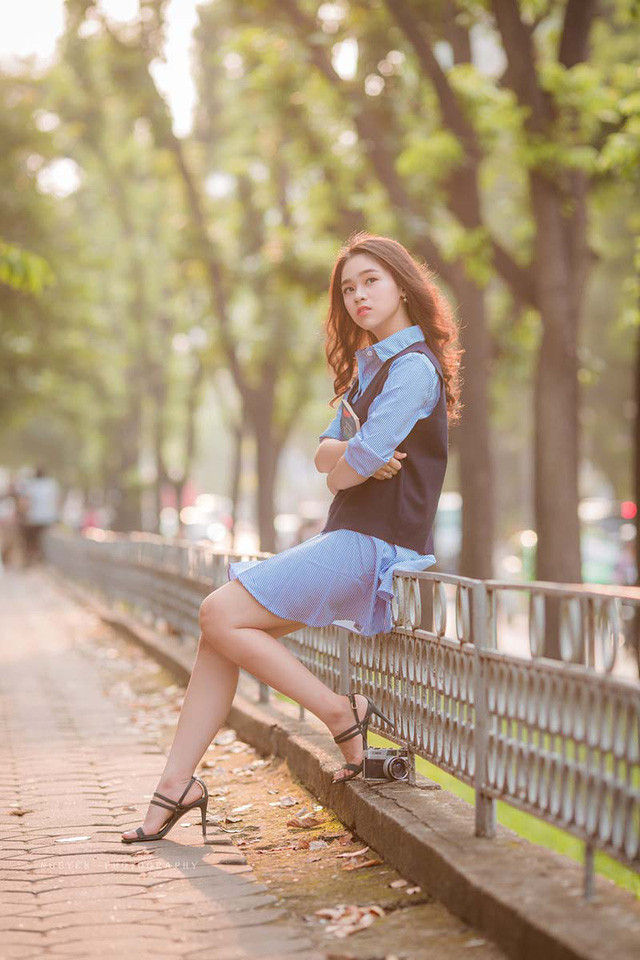 Nụ cười đẹp tựa nắng thu của nữ sinh Hà thành ảnh 3 Nụ cười đẹp tựa nắng thu của nữ sinh Hà thành ảnh 3
