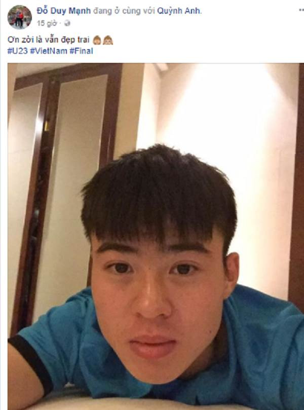 Gia thế ít biết về bạn gái xinh đẹp, học cực giỏi của hậu vệ Đỗ Duy Mạnh ảnh 6