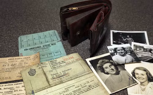 Ảnh:Associated Press Photo.