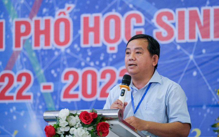 Ban tổ chức và ban giám khảo báo cáo tổng kết cuộc thi. Ban tổ chức và ban giám khảo báo cáo tổng kết cuộc thi.