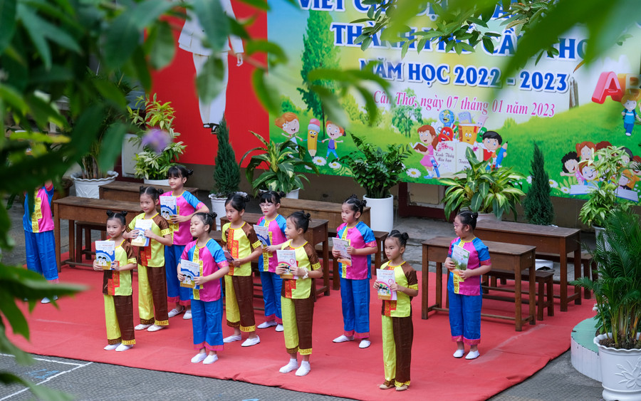 Quang cảnh buổi lễ khai mạc hội thi. Quang cảnh buổi lễ khai mạc hội thi.