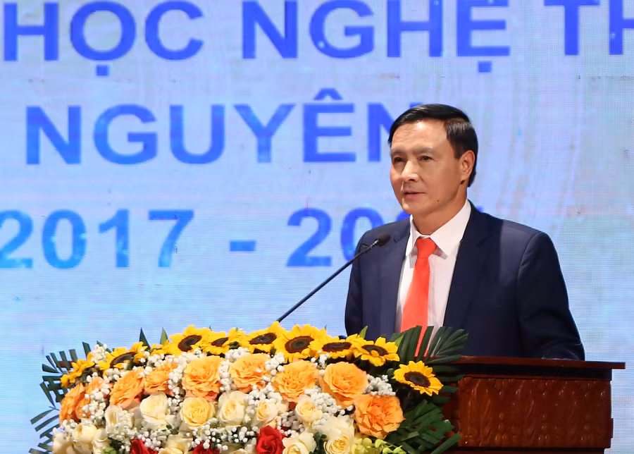 Ông Vũ Duy Hoàng, Trưởng Ban Tuyên giáo tỉnh Thái Nguyên phát biểu tại buổi lễ