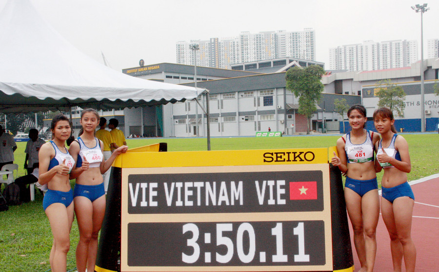 Về đích với thời gian 3 phút 50 giây 11 - các vận động viên Việt Nam giành chiếc huy chương vàng cuối cùng của môn điền kinh