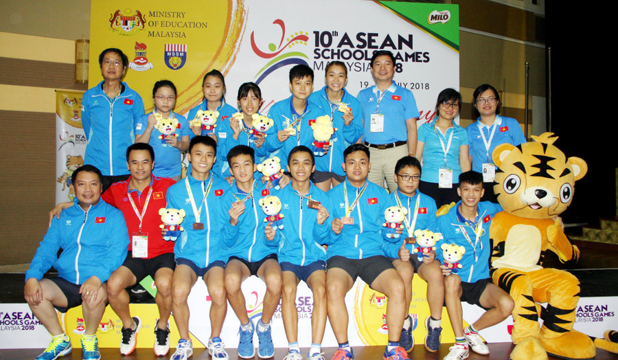 Kết thúc Đại hội các vận động viên bóng bàn đã giành được 1HCV và 3 HCĐ