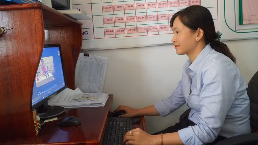 Cô Nguyễn Thị Mỹ Diện, giáo viên của Trường Mầm non Trung Thạnh 1 (huyện Cờ Đỏ).