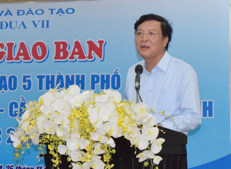 Bộ trưởng Phạm Vũ Luận phát biểu tại Hội nghị