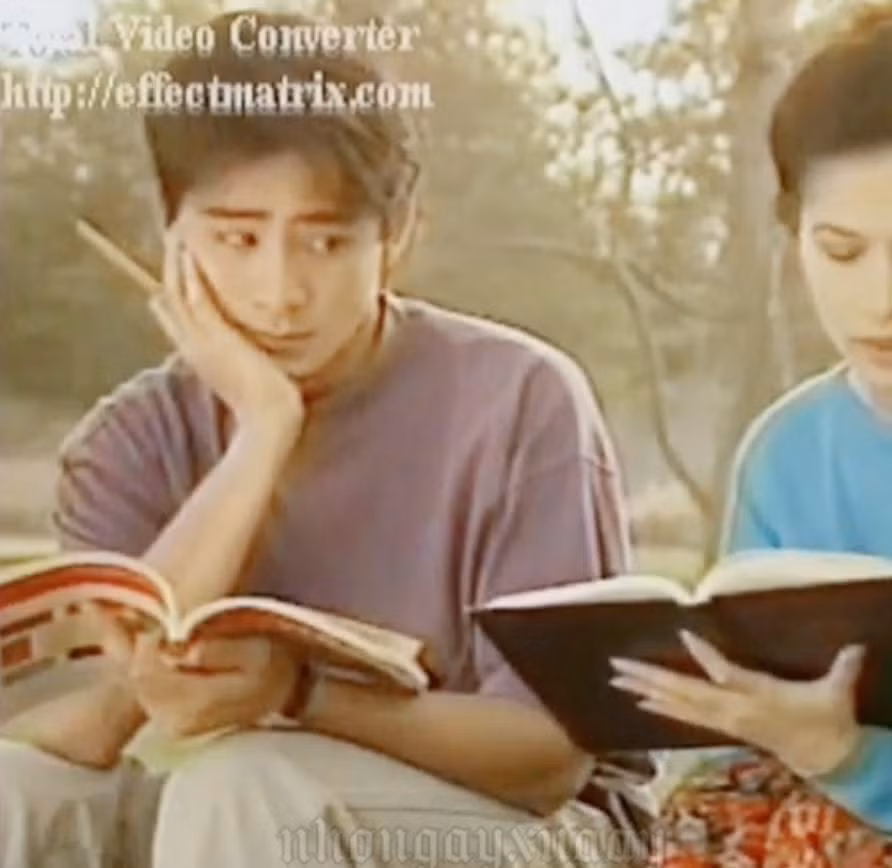 Huỳnh Anh Tuấn thư sinh thời trẻ. (Ảnh: TikTok @nhongayxuaay).