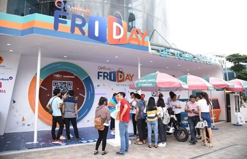 Online friday: Những con số ấn tượng của năm