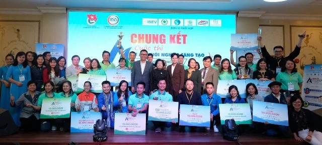 Chung kết cuộc thi Dự án Khởi nghiệp sáng tạo Thanh niên nông thôn 2020.