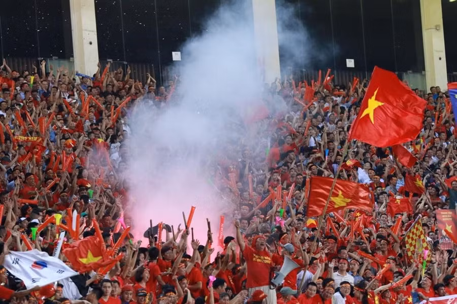 VFF quyết tâm ngăn chặn vấn nạn pháo sáng.