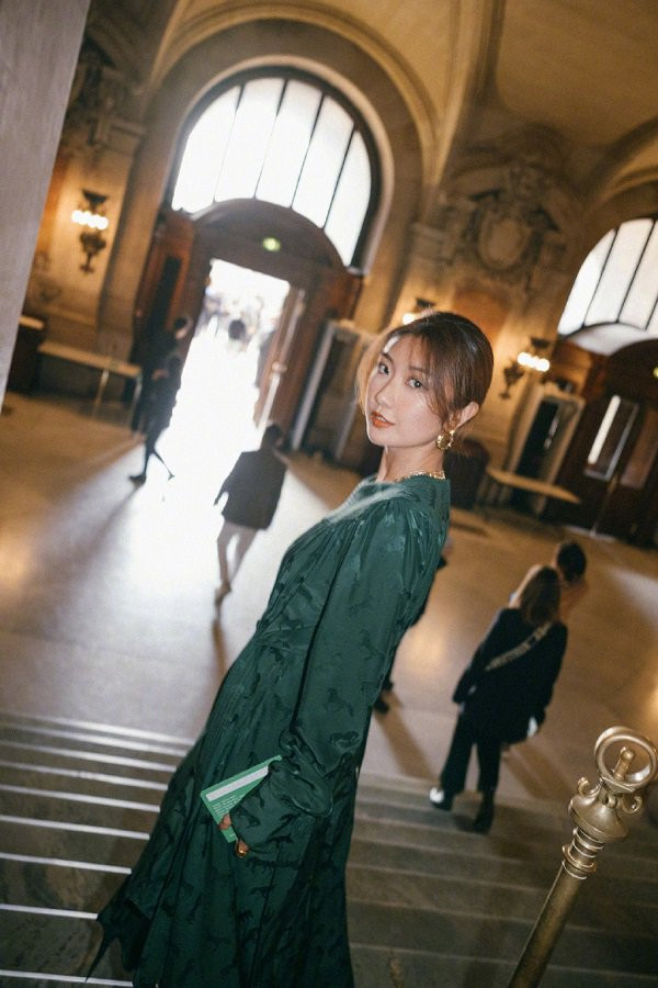 4 gam màu trang phục nàng nào cũng nên có mùa giáng sinh ảnh 11 mua giang sinh, day la 4 gam mau trang phuc nang nao cung nen co - 12