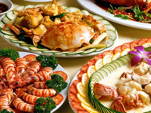 Không ăn nhiều lẩu hải sản