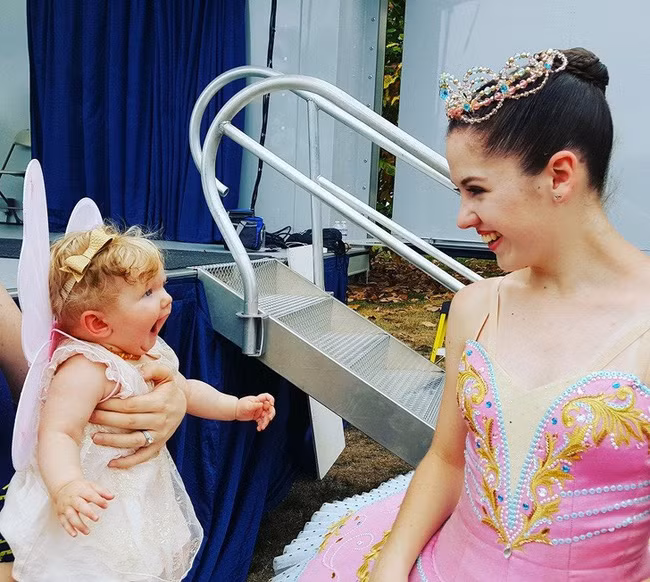 Chao ôi! Cô đẹp quá!