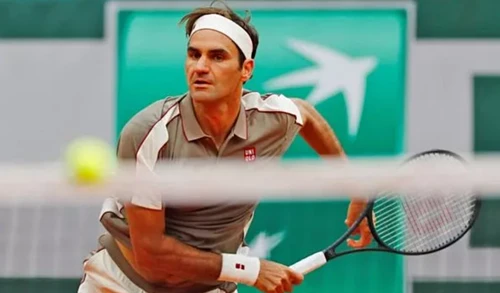 Federer dễ dàng giành chiến thắng trước Sonego