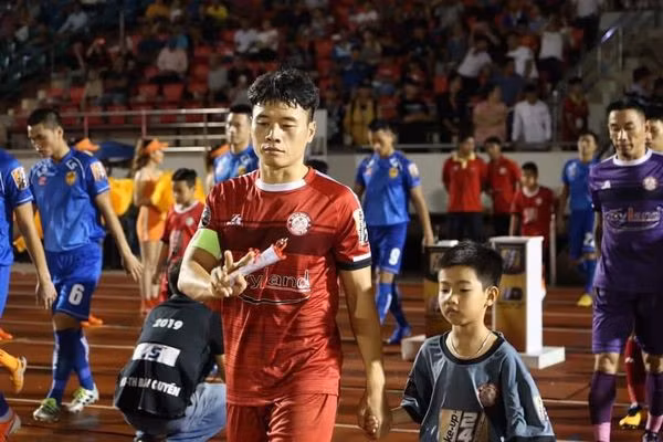 3 ứng viên có thể thay thế Xuân Trường ở ĐTQG - Ảnh 2.