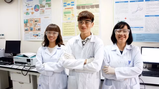 Sinh viên USTH được học tập trong môi trường năng động sáng tạo